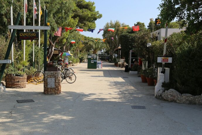 Imagen general del Camping Villaggio Egad. Foto 9