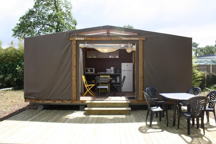Imagen de la habitación del Camping le Chenal. Foto 11