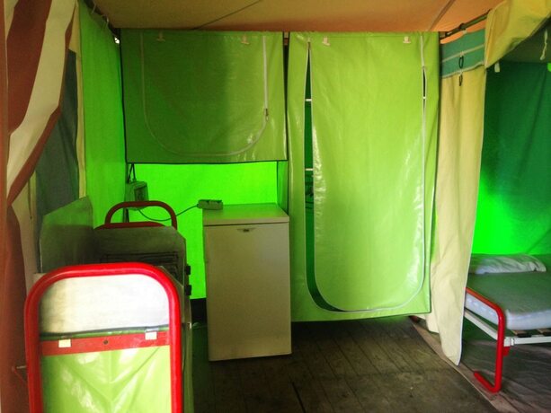 Imagen de la habitación del Camping les Craoues. Foto 13