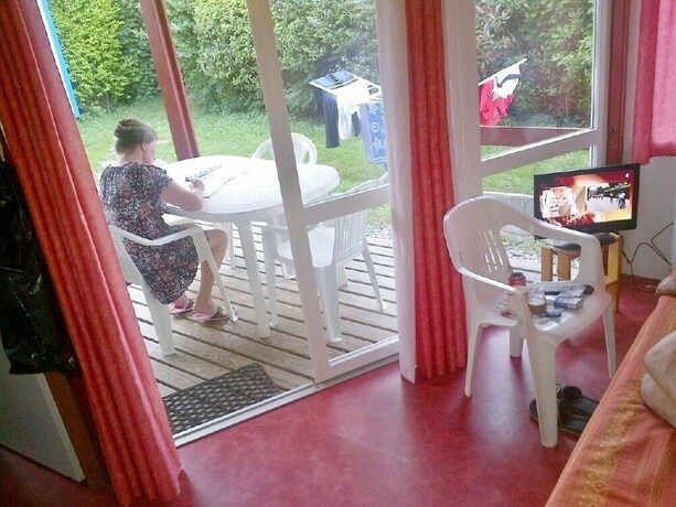 Imagen de la habitación del Camping les Craoues. Foto 19