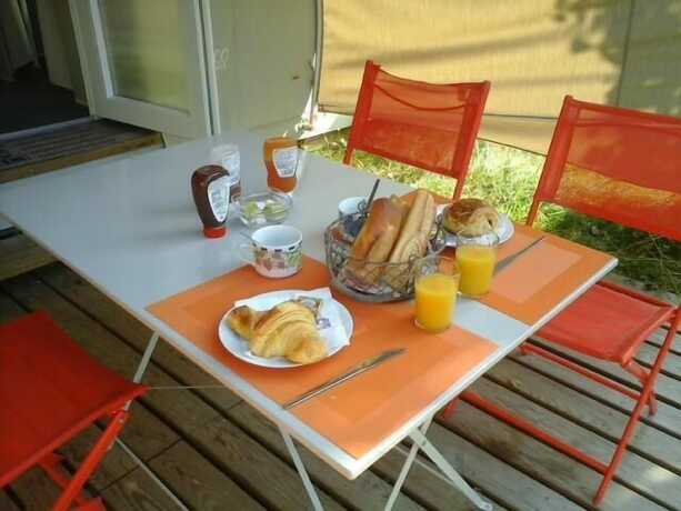 Imagen general del Camping les Tournesols. Foto 1