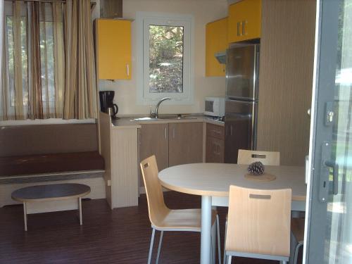 Imagen de la habitación del Camping-Village Vacances Les deux Étangs. Foto 16