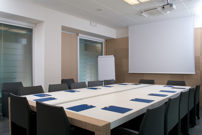 Imagen de los interiores del Camplus Guest Bononia. Foto 10