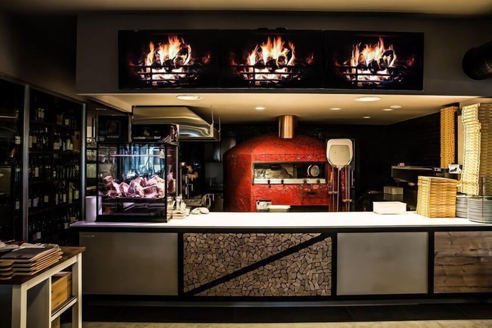 Imagen del bar/restaurante del Camp\'s Hotel. Foto 3
