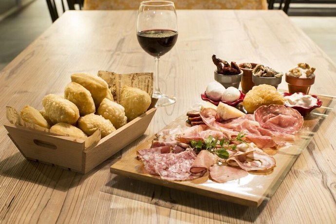 Imagen del bar/restaurante del Camp\'s Hotel. Foto 6