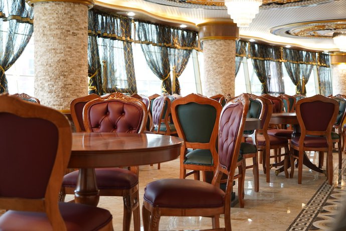 Imagen del bar/restaurante del Can Adalya Palace Hotel. Foto 4
