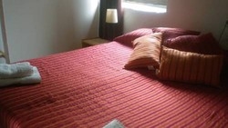 Imagen de la habitación del Can Ramonet. Foto 2