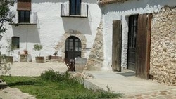 Imagen de los exteriores del Can Ramonet. Foto 6