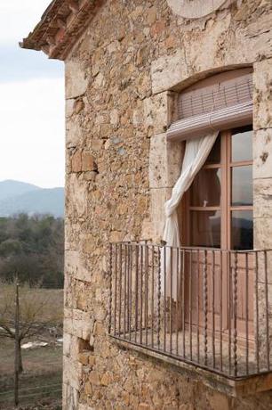 Imagen general del Can Traver de Besalú. Foto 2