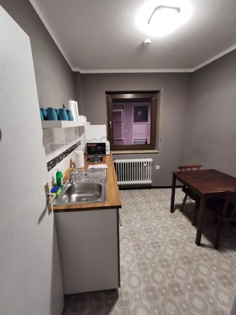 Imagen de los interiores del CandC City Pension. Foto 19