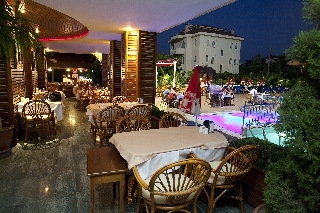Imagen del bar/restaurante del Candan Apart. Foto 4