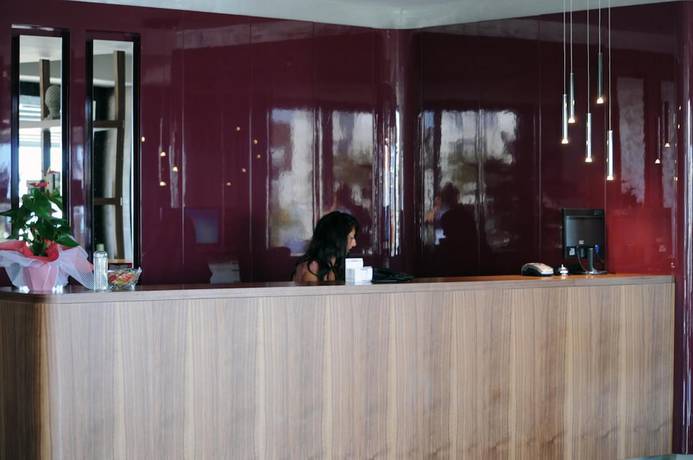 Imagen de los interiores del Candan City Beach Hotel. Foto 20