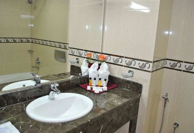 Imagen general del Capital O 155 Dmas Hotel. Foto 8