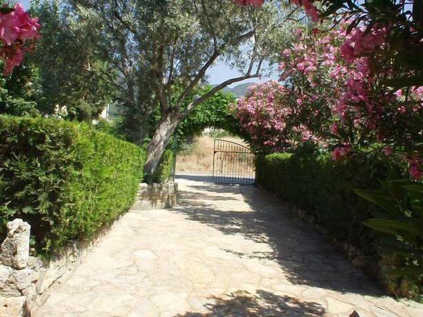 Imagen de los exteriores del Cappadocia Hotel. Foto 16