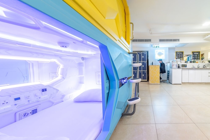 Imagen de la habitación del Capsule Inn. Foto 4