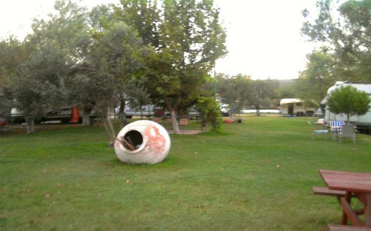 Imagen de la habitación del Caravan Camping. Foto 6