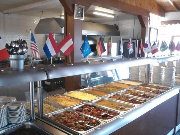 Imagen del bar/restaurante del Caravan Camping. Foto 5