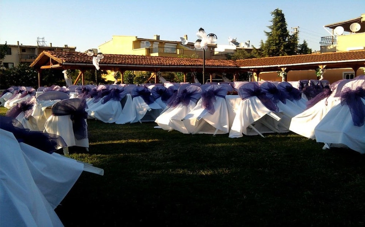 Imagen de los exteriores del Caravan Camping. Foto 14