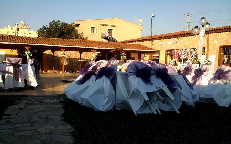 Imagen de los exteriores del Caravan Camping. Foto 16