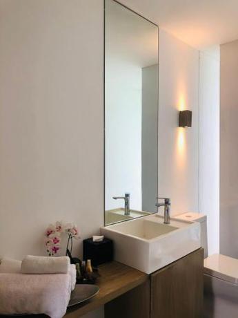 Imagen general del Cardedeu Hotel Lago de Coatepeque. Foto 7