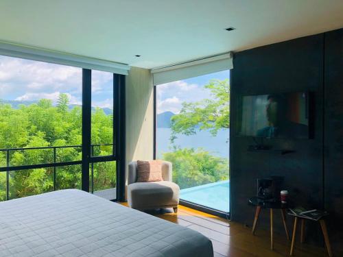 Imagen general del Cardedeu Hotel Lago de Coatepeque. Foto 9