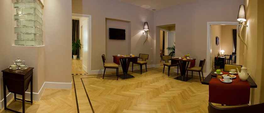 Imagen del bar/restaurante del Cardilli Luxury Rooms. Foto 2