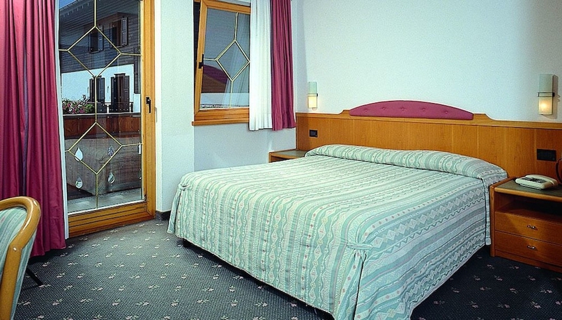 Imagen de la habitación del Cardo hotel. Foto 14