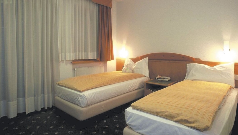 Imagen de la habitación del Cardo hotel. Foto 15