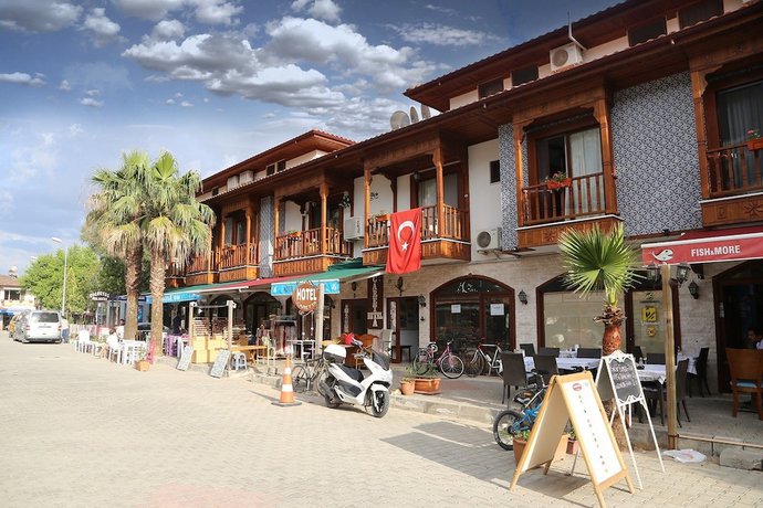 Imagen de los exteriores del Caretta, Akyaka. Foto 14