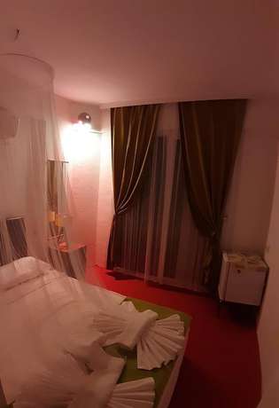 Imagen de la habitación del Caretta Caretta Hotel. Foto 3