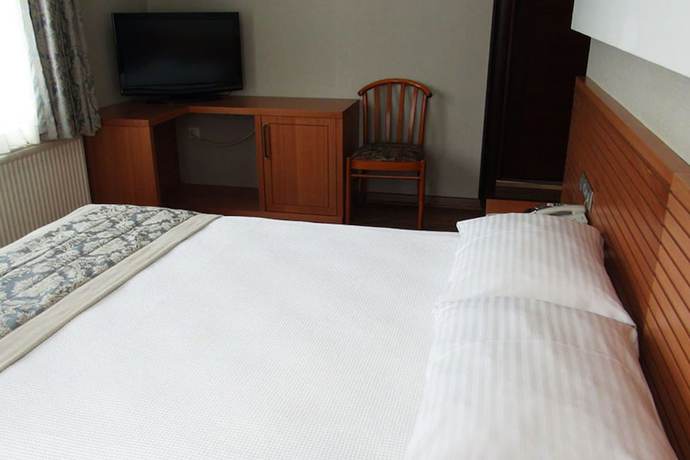 Imagen de la habitación del Carikci Hotel. Foto 15