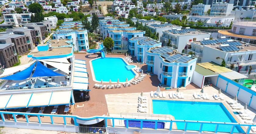 Imagen general del Carina Resort Hotel. Foto 1