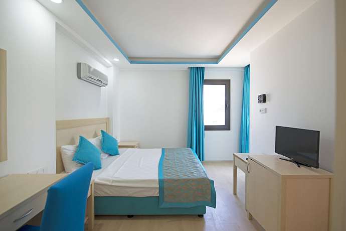 Imagen de la habitación del Carina Resort Hotel. Foto 12