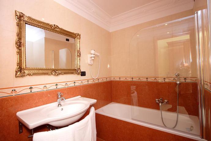 Imagen de la habitación del Caroline Suite. Foto 3