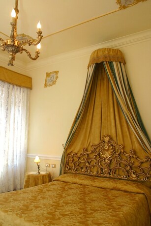 Imagen de la habitación del Casa Alla Fenice. Foto 17