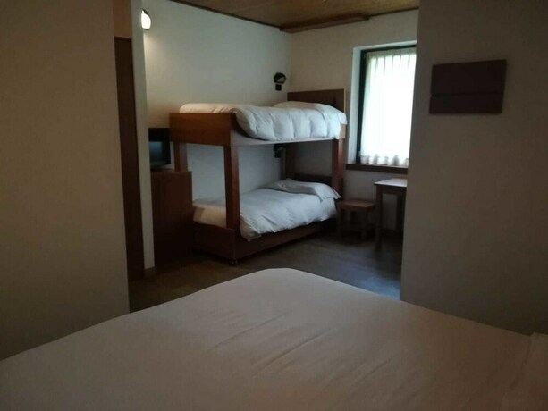 Imagen de la habitación del Casa Alpina Don Guanella. Foto 19