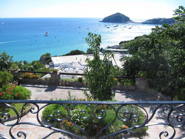 Imagen de los exteriores del Casa Antonio, Vatoliere. Foto 16