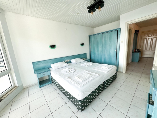 Imagen de la habitación del Casa Cleo Suit Hotel. Foto 8