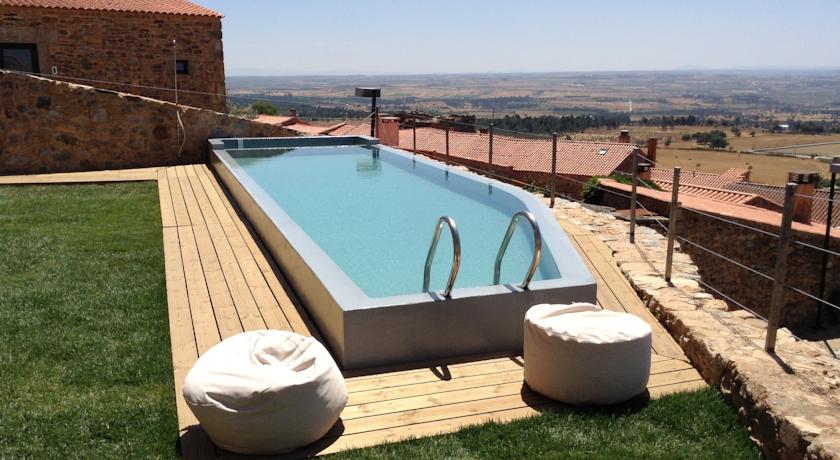 Imagen de la piscina del Casa Da Cisterna. Foto 5