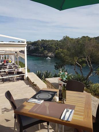 Imagen del bar/restaurante del Casa De Hu&eacute;spedes La Marina. Foto 2