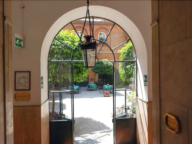 Imagen de los interiores del Casa Di Santa Francesca Romana A Ponte Rotto. Foto 15