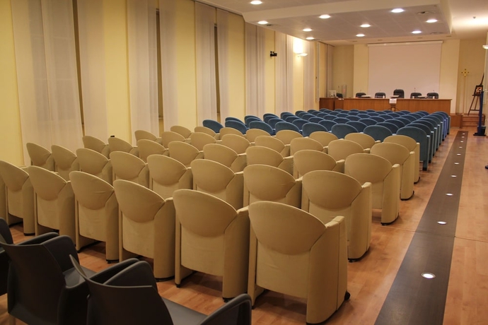 Imagen de los interiores del Casa Don Guanella. Foto 12