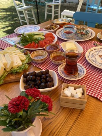 Imagen del bar/restaurante del Casa Gaia Otel. Foto 3