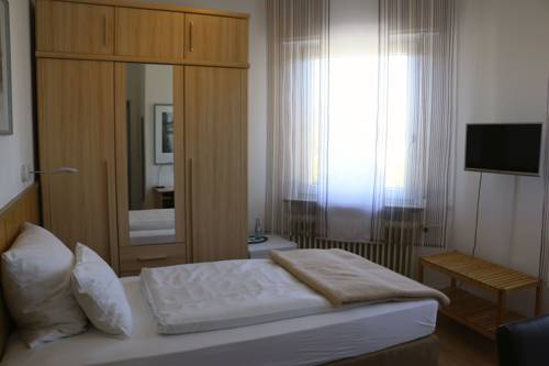 Imagen de la habitación del Casa Hotel Neu-isenburg. Foto 9