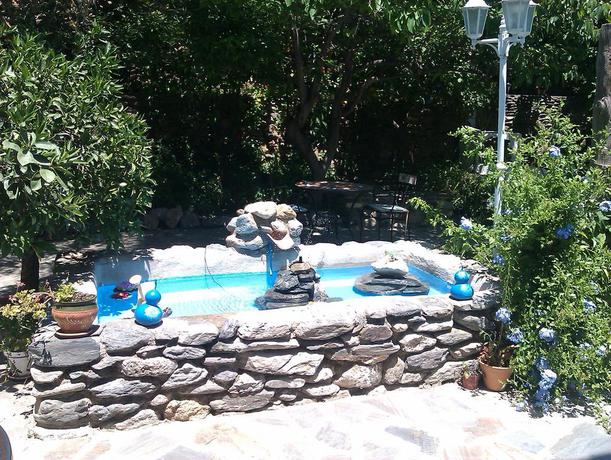 Imagen de los exteriores del Casa Jazmin, Órgiva (Alpujarra). Foto 7