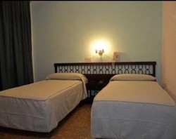 Imagen de la habitación del Casa Ollerias - Anterior Hostal Ronda. Foto 4