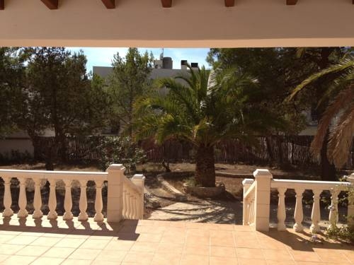 Imagen general del Casa Rosa, Cala Gracio. Foto 5