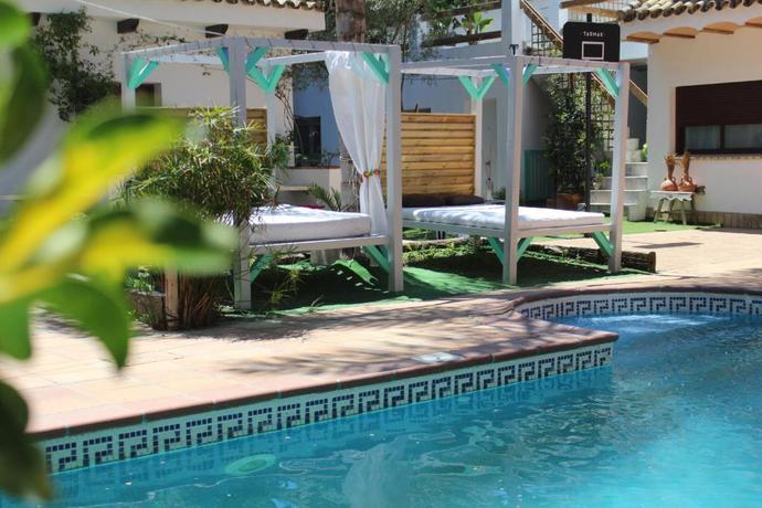 Imagen de la piscina del Casa Rural Los Pepe. Foto 15