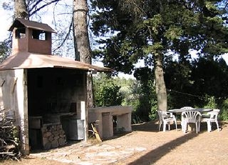 Imagen de los exteriores del Casa Rural Masia L'Alboret. Foto 3