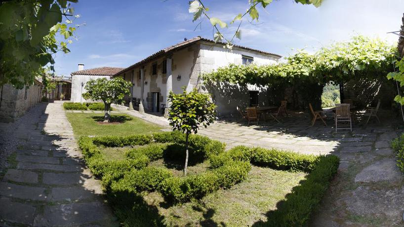 Imagen de los exteriores del Casa Rural Pazo De Eidian. Foto 6